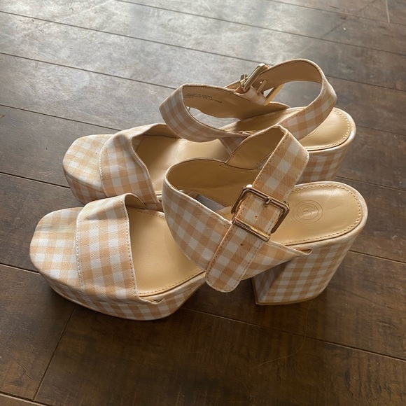 Urban outfitters Rachel Gingham strappy platform heels - Picture 6 of 14
